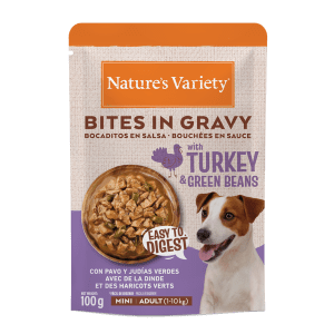 NATURE´S VARIETY DOG BOCADITOS EN SALSA CON PAVO Y JUDÍAS VERDES 100GR
